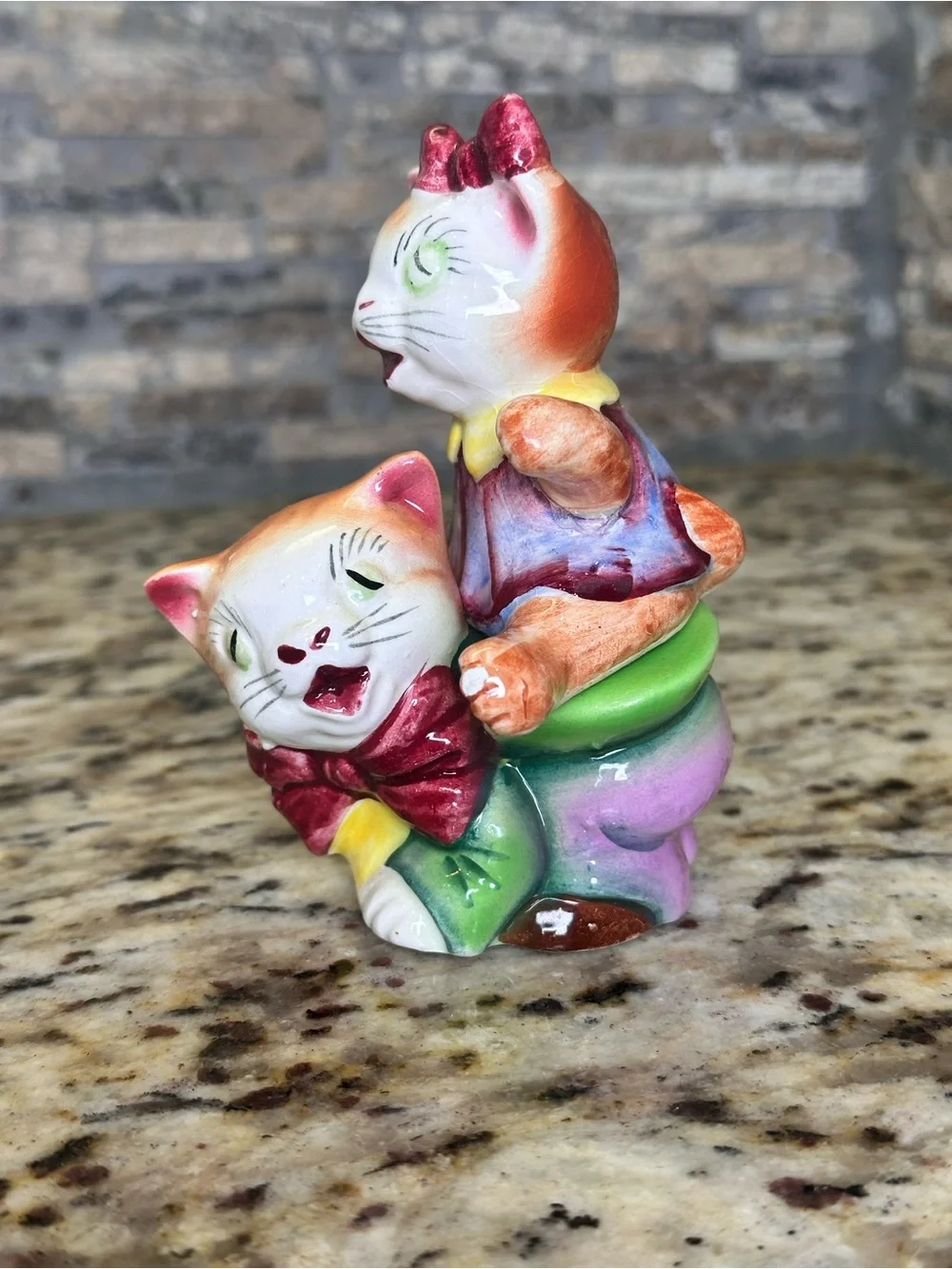 1950 Japan piggyback Cat Salt & Pepper